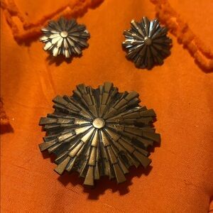 Vintage Gold-Tone Brooch and Earring Set